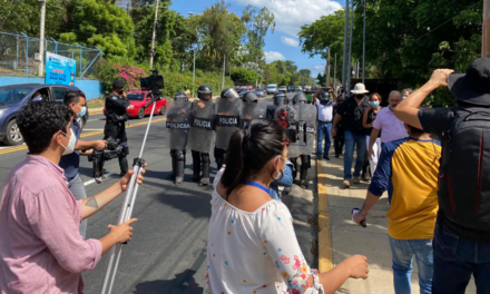98 mujeres periodistas se ha exiliado por la ola represivas del régimen de Ortega