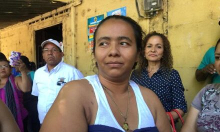 Mujer envenenada en Chinandega fue dada de alta y está con su familia.