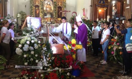 Villanueva pide canonización del padre Peguero