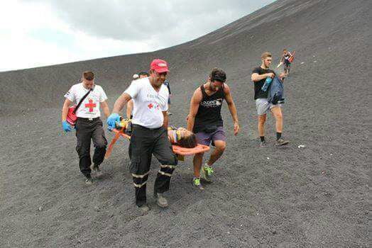 Turista estadounidense resulta con politraumatismo en percance en el Cerro Negro