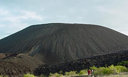 Avanza análisis científico del Cerro Negro por parte de científicos españoles