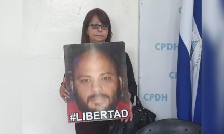 Madre del preso político Jaime Navarrete demanda su liberación, tras la negativa de Ortega