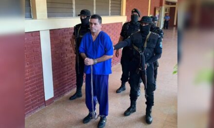 Justicia orteguista presenta al excontra Douglas Pérez, extraditado de Costa Rica