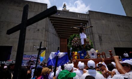 Régimen prohíbe celebración de al menos 400 viacrucis en Nicaragua