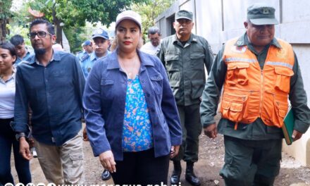 Caen primeras lluvias y alcaldesa de Managua ya sale en las fotos