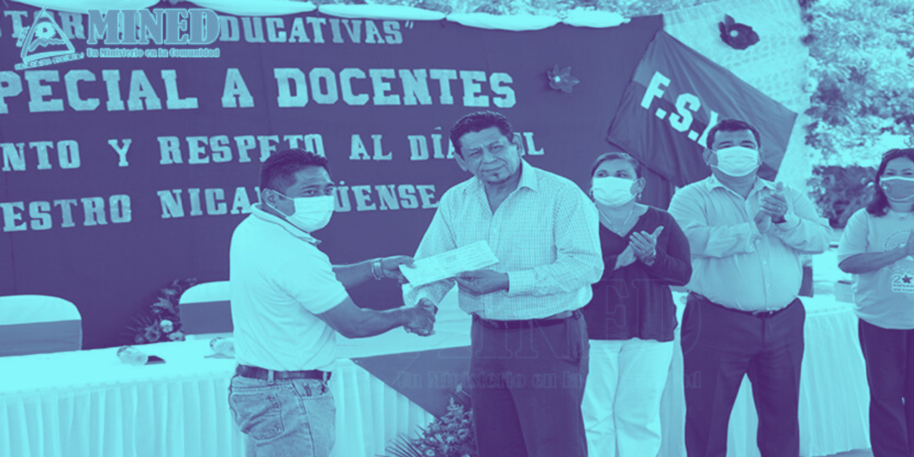 Maestros nicaragüenses conmemoran  su día bajo asedio, chantajes, y despidos  del régimen 