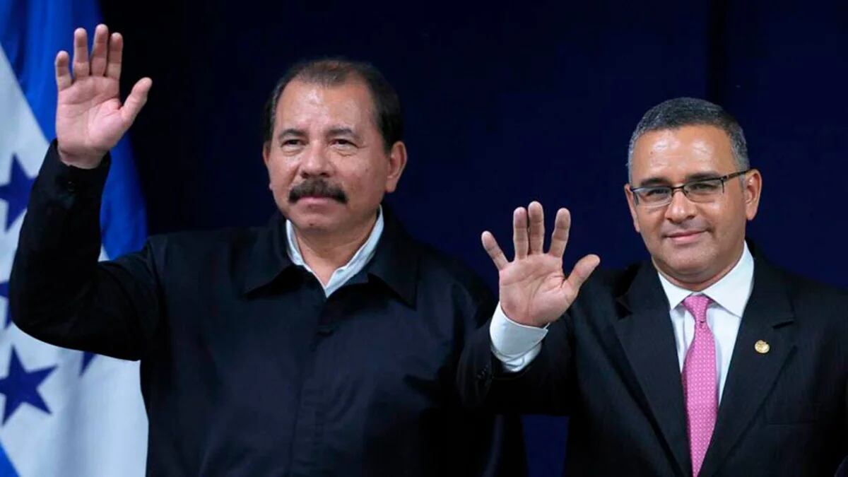 Fiscalía salvadoreña pide 12 años de cárcel para Mauricio Funes, amigo de  Daniel Ortega - Darío Medios