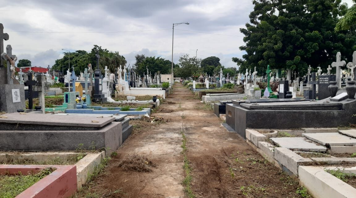 Se necesitan más cementerios públicos en León, Chinandega y Managua, aseguran pobladores