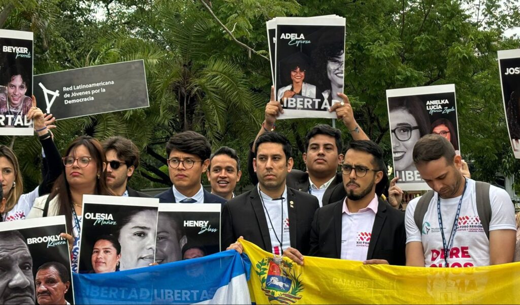 jovenes opositores exponen crisis de nicaragua en oea foto nicaragua actual