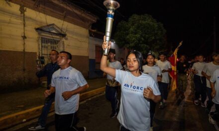 La Antorcha Centroamericana sigue recorriendo la región en honor a la independencia